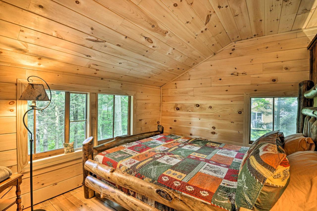 Adirondacks Cabin With Fire Pit On Otter Lake! Forestport エクステリア 写真