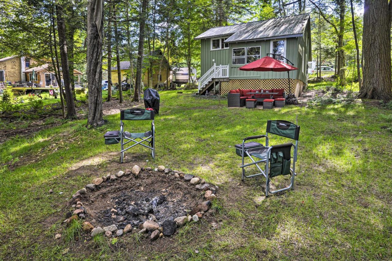 Adirondacks Cabin With Fire Pit On Otter Lake! Forestport エクステリア 写真